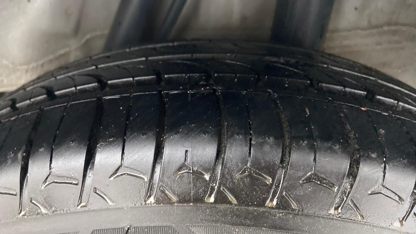 2021 Honda City V CVT, Petrol, Automatic, 64,941 km, Left Rear Tyre Tread