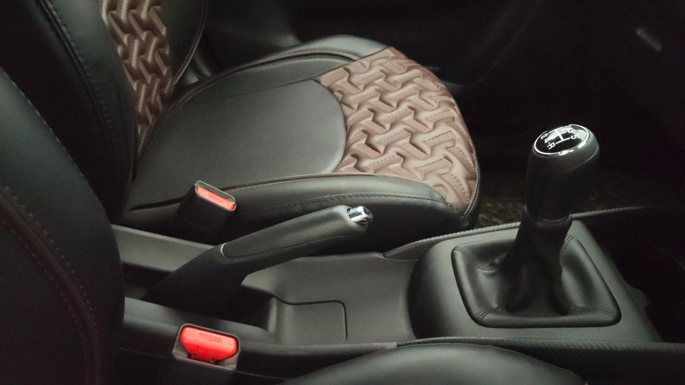 2024 Maruti FRONX DELTA PLUS 1.2MT, Petrol, Manual, 6,452 km, Gear Lever