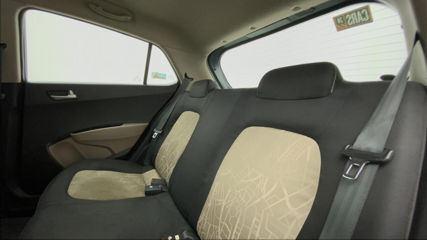 2015 Hyundai Grand i10 SPORTZ 1.2 KAPPA VTVT, Petrol, Manual, 96,060 km, Right Side Rear Door Cabin