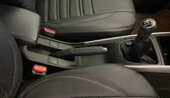 2016 Maruti Baleno ZETA PETROL 1.2, Petrol, Manual, 71,823 km, Gear Lever