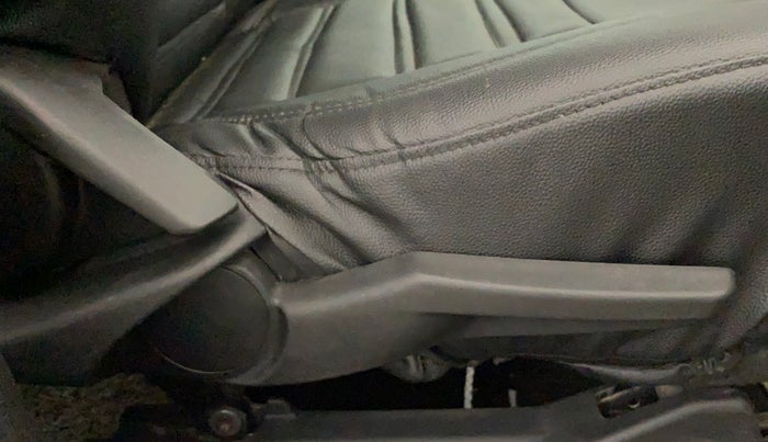 2016 Maruti Baleno ZETA PETROL 1.2, Petrol, Manual, 71,823 km, Driver Side Adjustment Panel