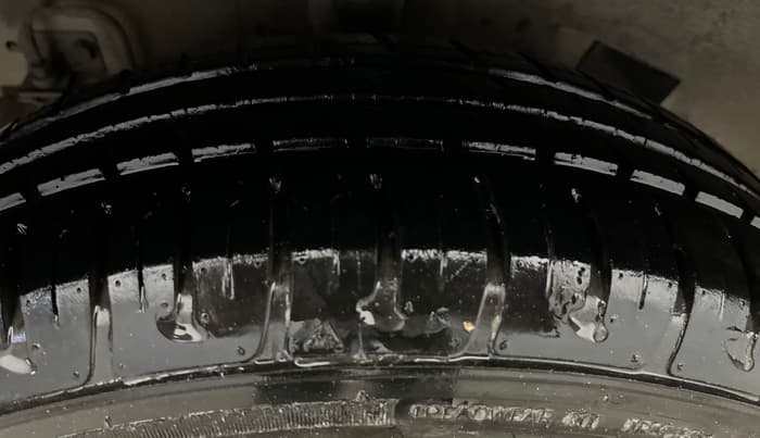 2018 Hyundai Grand i10 SPORTZ (O) AT 1.2 KAPPA VTVT, Petrol, Automatic, 31,128 km, Right Rear Tyre Tread