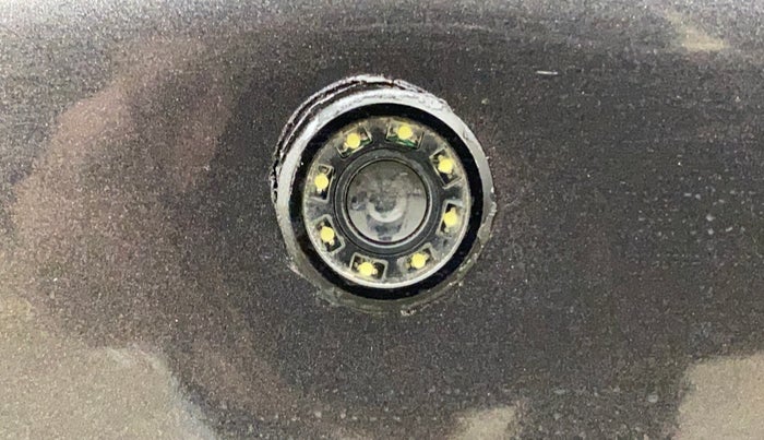 2019 Maruti Vitara Brezza ZDI, Diesel, Manual, 96,750 km, Parking Camera