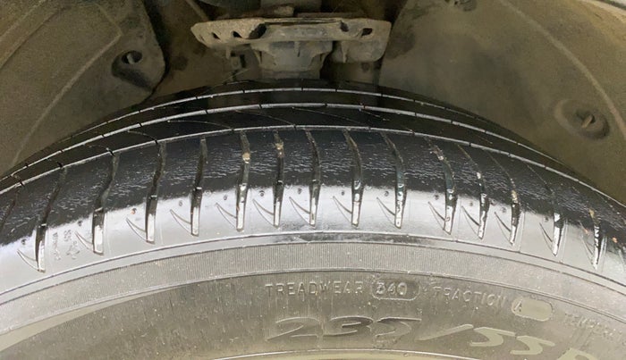 2017 Hyundai Tucson 2WD AT GL PETROL , Petrol, Automatic, 57,508 km, Right Front Tyre Tread