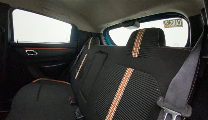 2020 Renault Kwid CLIMBER 1.0 (O), Petrol, Manual, 23,924 km, Right Side Rear Door Cabin