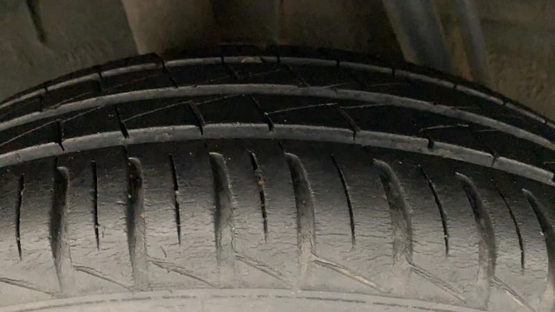 2020 Renault Kwid CLIMBER 1.0 (O), Petrol, Manual, 23,924 km, Right Rear Tyre Tread