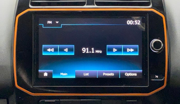 2020 Renault Kwid CLIMBER 1.0 (O), Petrol, Manual, 23,924 km, Infotainment System