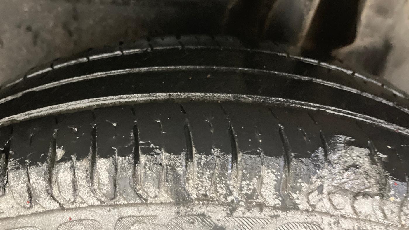 2019 Maruti Dzire LXI, Petrol, Manual, 48,738 km, Left Rear Tyre Tread