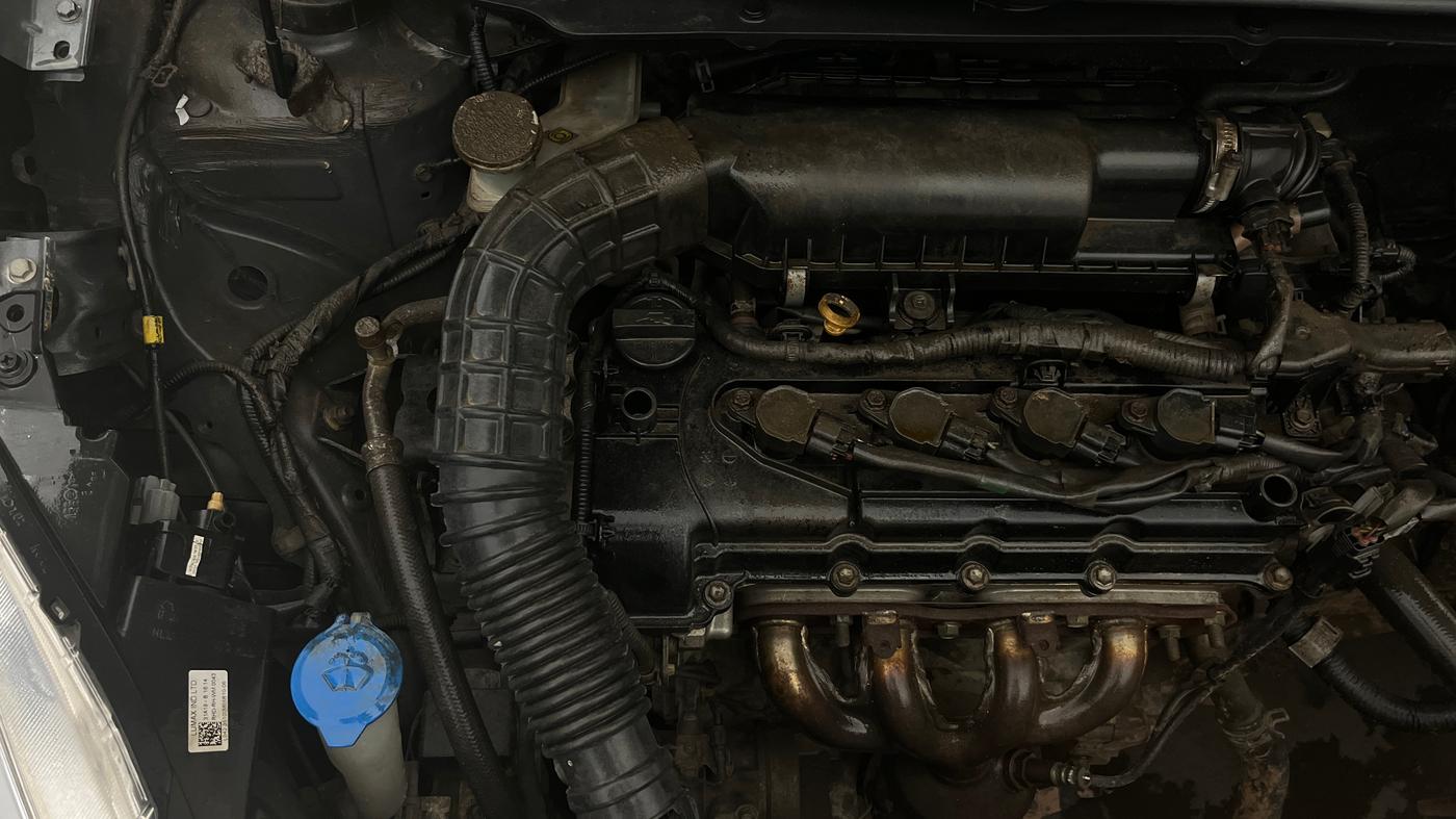 2019 Maruti Dzire LXI, Petrol, Manual, 48,738 km, Engine View - Right