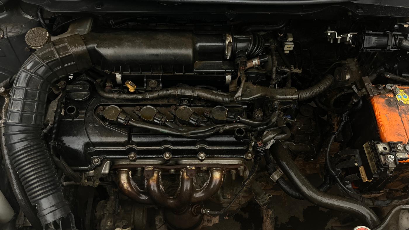 2019 Maruti Dzire LXI, Petrol, Manual, 48,738 km, Engine View
