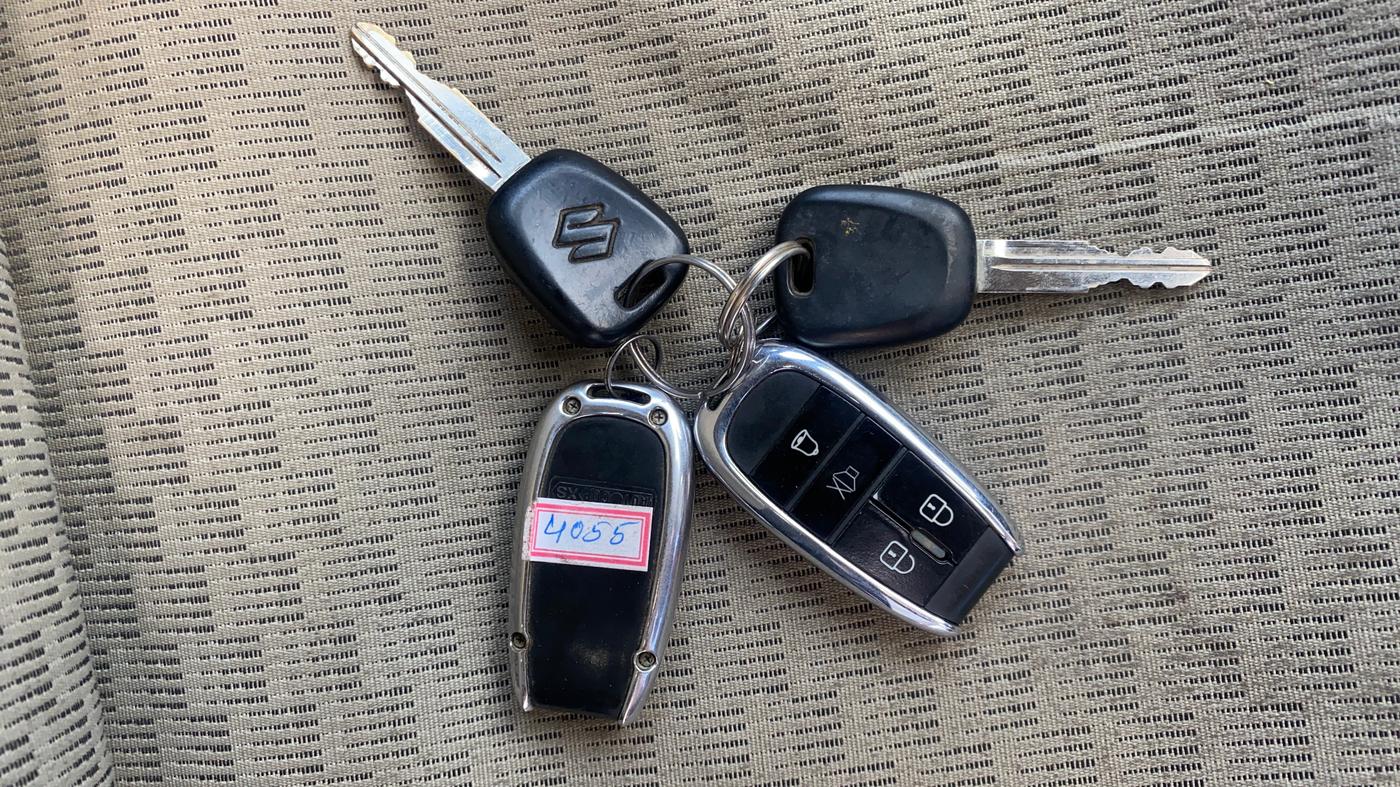 2021 Maruti Alto LXI CNG, CNG, Manual, 1,01,019 km, Key Close Up