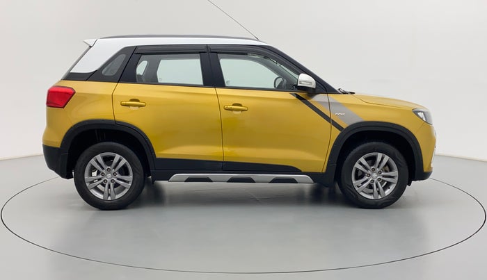 2018 Maruti Vitara Brezza ZDI PLUS DUAL TONE, Diesel, Manual, 21,636 km, Right Side View