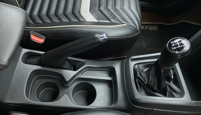 2018 Maruti Vitara Brezza ZDI PLUS DUAL TONE, Diesel, Manual, 21,636 km, Gear Lever
