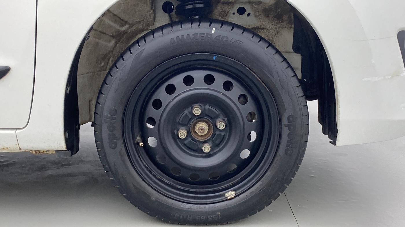 2014 Maruti Wagon R 1.0 VXI, CNG, Manual, 93,916 km, Right Front Wheel