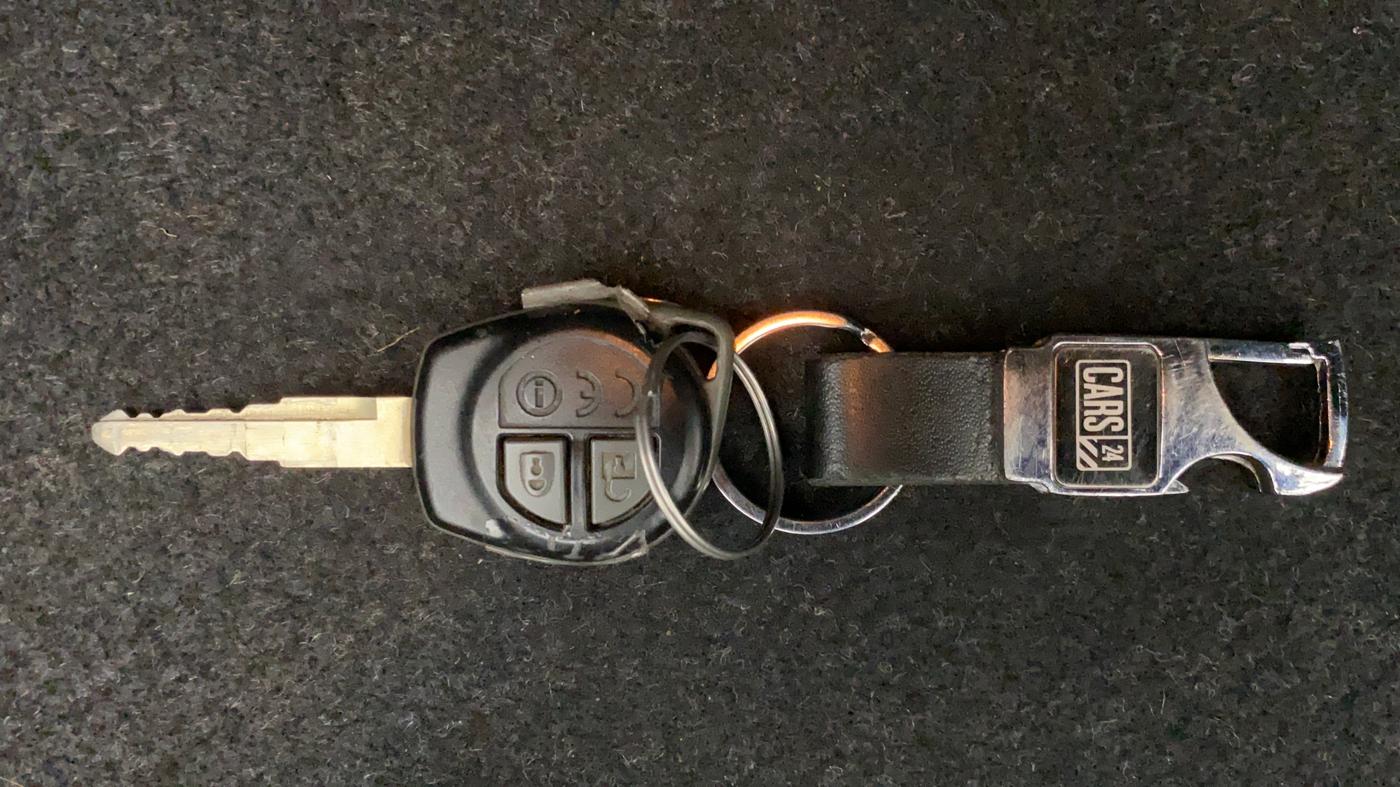 2017 Maruti Dzire VDI AMT, Diesel, Automatic, 56,164 km, Key Close Up