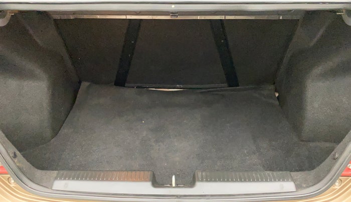 2017 Maruti Dzire VDI AMT, Diesel, Automatic, 56,164 km, Boot Inside