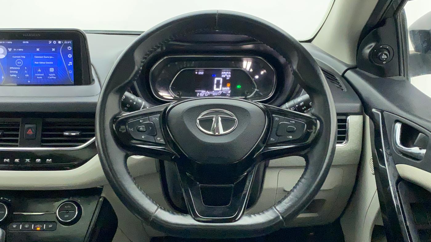 2022 Tata NEXON XZ PLUS PETROL SUNROOF, Petrol, Manual, 21,527 km, Steering Wheel Close Up