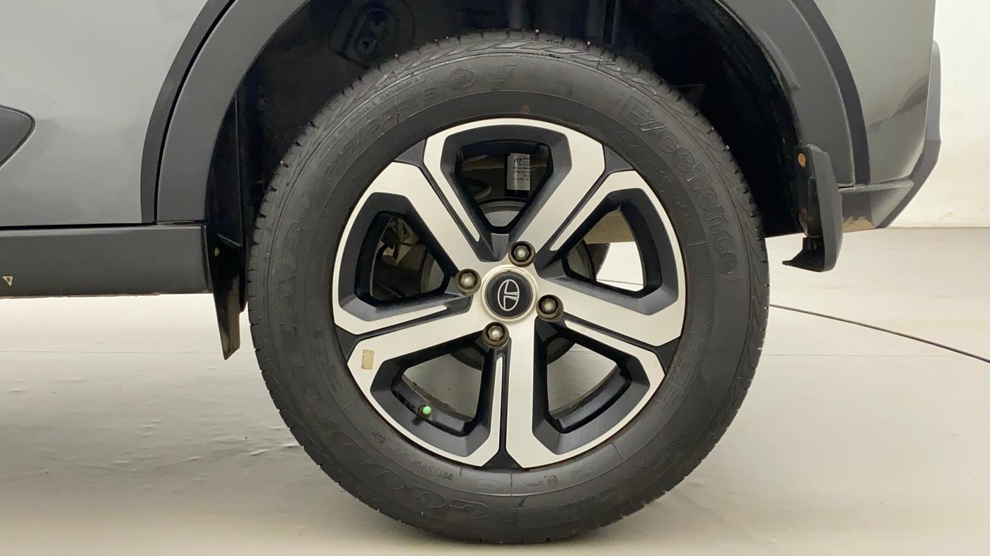 2022 Tata NEXON XZ PLUS PETROL SUNROOF, Petrol, Manual, 21,527 km, Left Rear Wheel