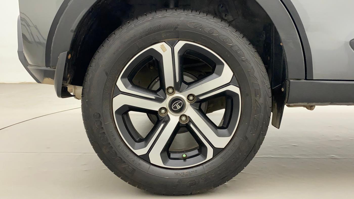2022 Tata NEXON XZ PLUS PETROL SUNROOF, Petrol, Manual, 21,527 km, Right Rear Wheel