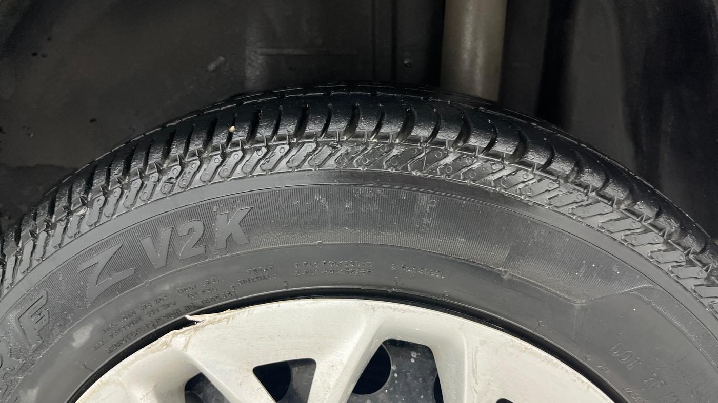 2016 Ford Figo Aspire AMBIENTE 1.2 PETROL, Petrol, Manual, 36,653 km, Left Rear Tyre Tread