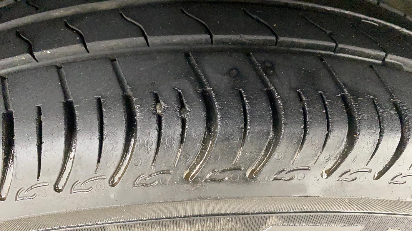2022 Maruti S PRESSO VXI+, Petrol, Manual, 29,756 km, Right Front Tyre Tread