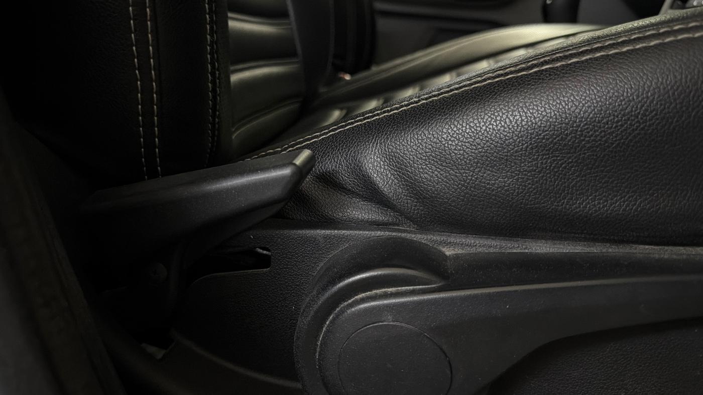 2018 Tata Tiago XZ PLUS PETROL, Petrol, Manual, 48,065 km, Driver Side Adjustment Panel
