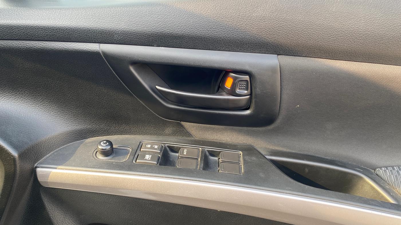 2021 Maruti S Cross ZETA 1.5, Petrol, Manual, 11,150 km, Driver Side Door Panels Control