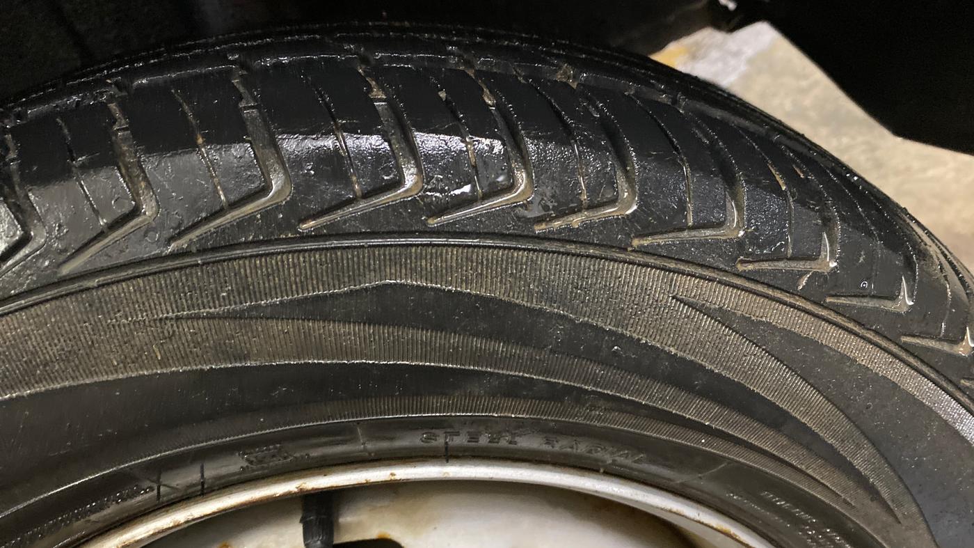 2018 Datsun Redi Go A, Petrol, Manual, 72,560 km, Left Rear Tyre Tread