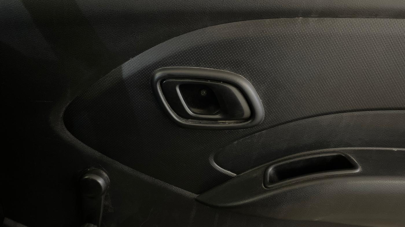 2018 Datsun Redi Go A, Petrol, Manual, 72,560 km, Driver Side Door Panels Control