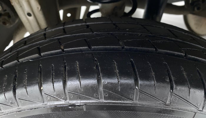 2021 Maruti Alto LXI, Petrol, Manual, 14,512 km, Right Rear Tyre Tread