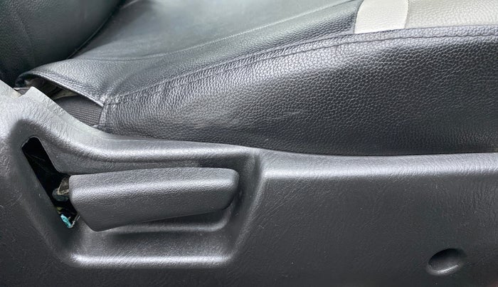 2021 Maruti Alto LXI, Petrol, Manual, 14,512 km, Driver Side Adjustment Panel