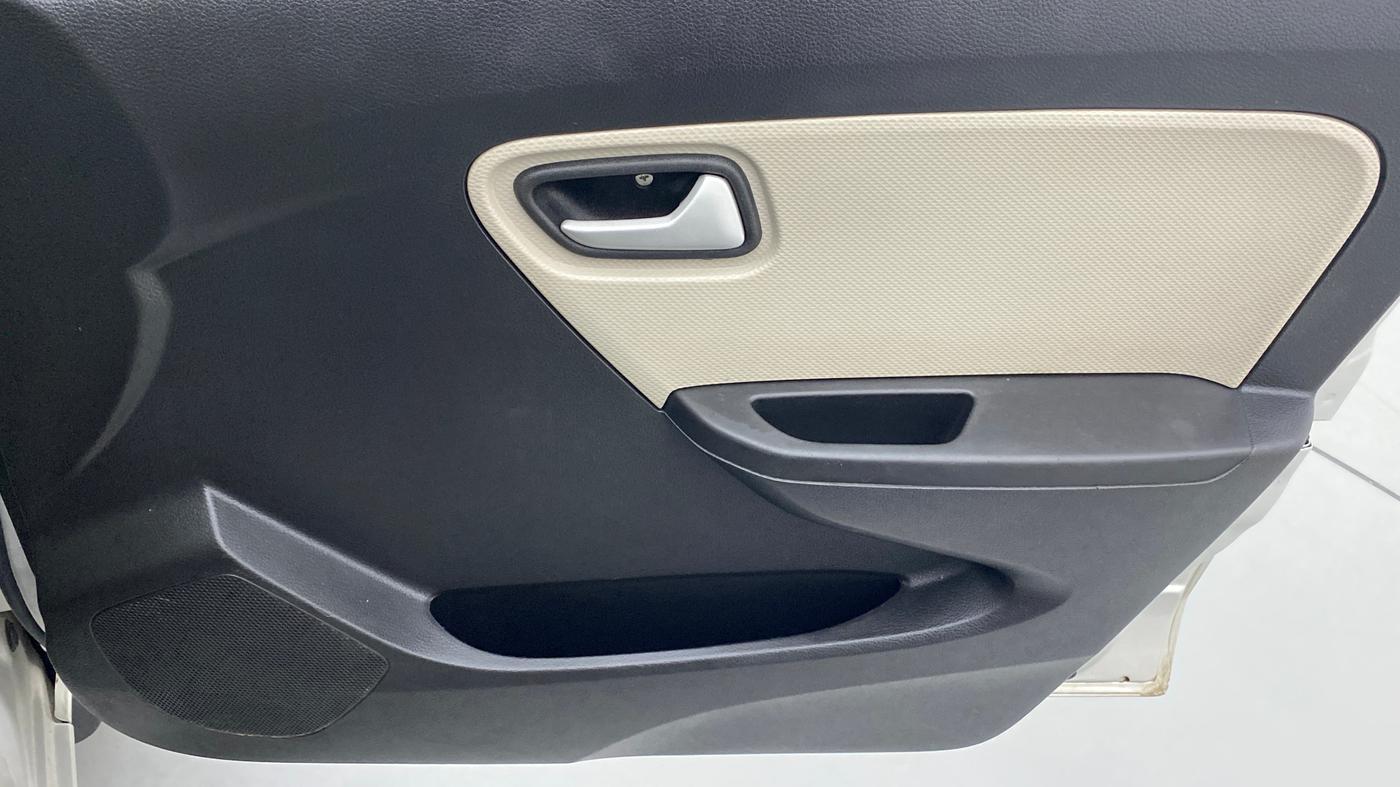 2021 Maruti Alto LXI, Petrol, Manual, 14,512 km, Driver Side Door Panels Control