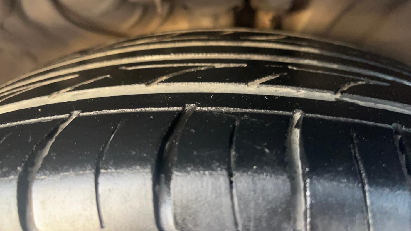 2019 KIA SELTOS GTX PLUS AT 1.5 DIESEL, Diesel, Automatic, 84,492 km, Right Front Tyre Tread