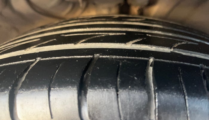 2019 KIA SELTOS GTX PLUS AT 1.5 DIESEL, Diesel, Automatic, 84,492 km, Right Front Tyre Tread