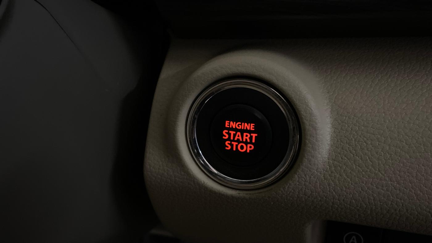 2023 Toyota RUMION V AT , Petrol, Automatic, 27,551 km, Keyless Start/ Stop Button