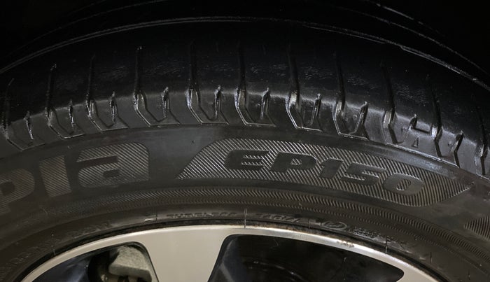 2023 Toyota RUMION V AT , Petrol, Automatic, 27,551 km, Left Front Tyre Tread