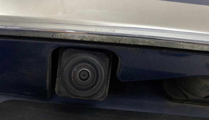 2023 Toyota RUMION V AT , Petrol, Automatic, 27,551 km, Parking Camera