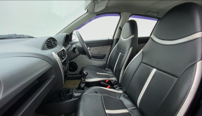 2017 Maruti Alto 800 LXI, Petrol, Manual, 30,027 km, Right Side Front Door Cabin