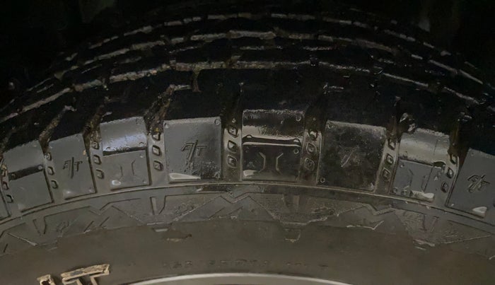 2023 Mahindra Thar LX P 2WD AT HT, Petrol, Automatic, 21,979 km, Left Front Tyre Tread