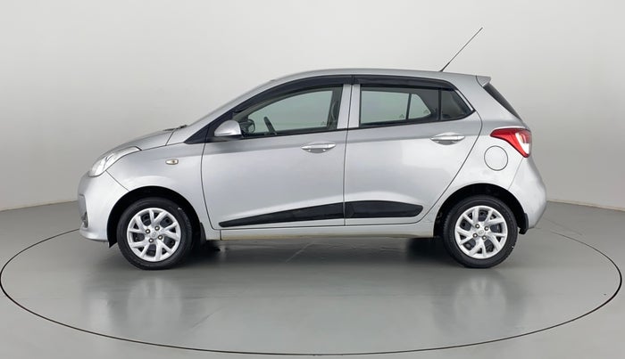 2017 Hyundai Grand i10 MAGNA 1.2 VTVT, Petrol, Manual, 15,419 km, Left Side