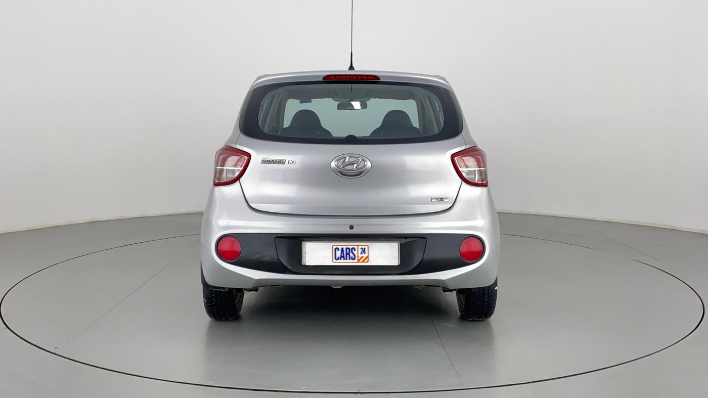 2017 Hyundai Grand i10 MAGNA 1.2 VTVT, Petrol, Manual, 15,419 km, Back/Rear