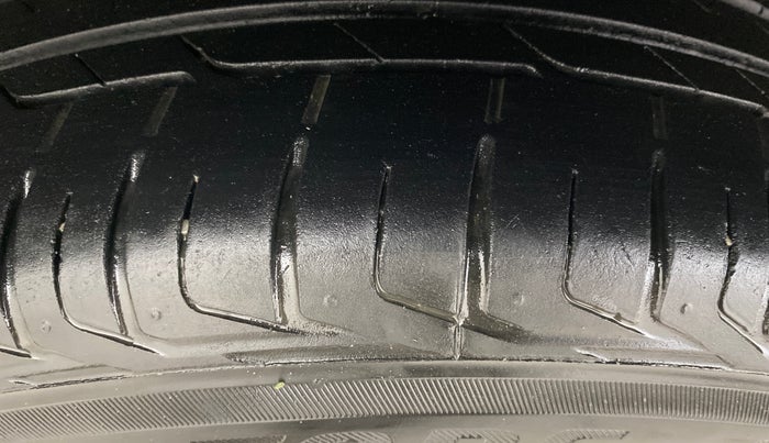 2023 Tata NEXON XZ PLUS DIESEL SUNROOF, Diesel, Manual, 67,922 km, Right Rear Tyre Tread