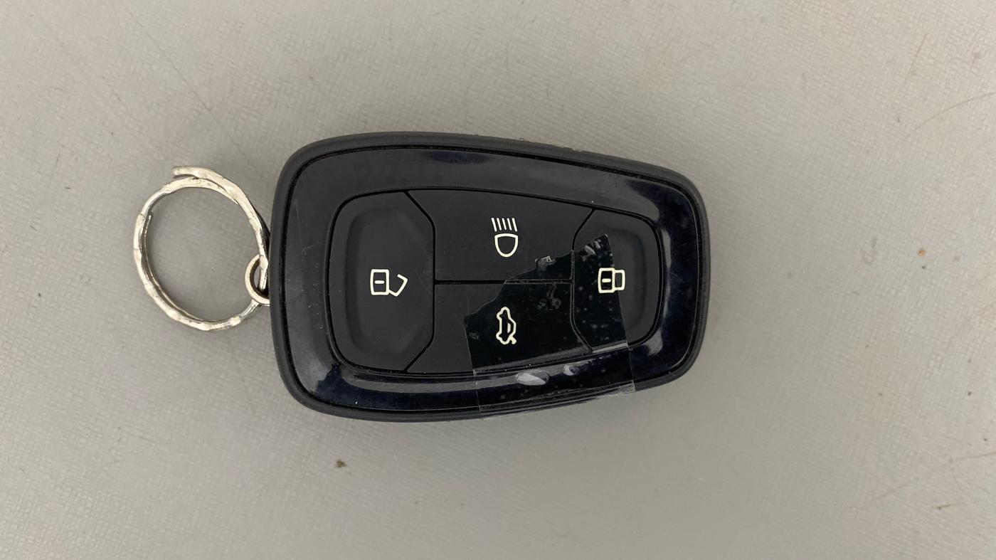 2023 Tata NEXON XZ PLUS DIESEL SUNROOF, Diesel, Manual, 67,922 km, Key Close Up