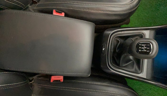 2021 Tata ALTROZ XT PETROL, Petrol, Manual, 56,042 km, Gear Lever