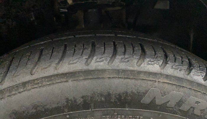 2021 Tata ALTROZ XT PETROL, Petrol, Manual, 56,042 km, Right Front Tyre Tread