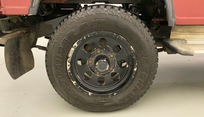 2014 Mahindra Thar CRDE 4X4 AC, Diesel, Manual, 27,874 km, Right Rear Wheel