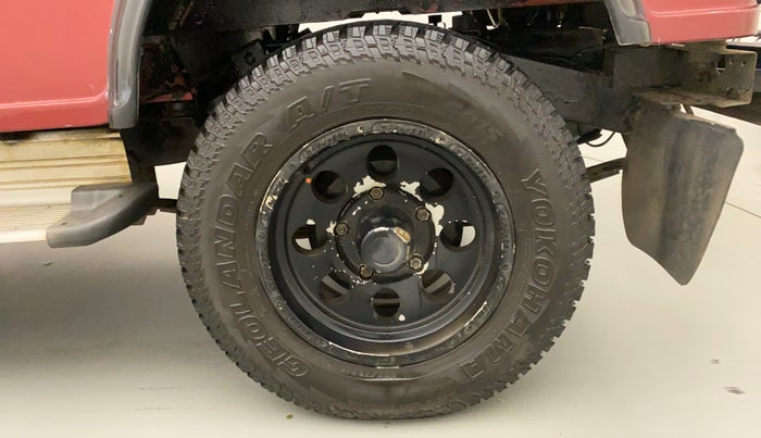 2014 Mahindra Thar CRDE 4X4 AC, Diesel, Manual, 27,874 km, Left Rear Wheel