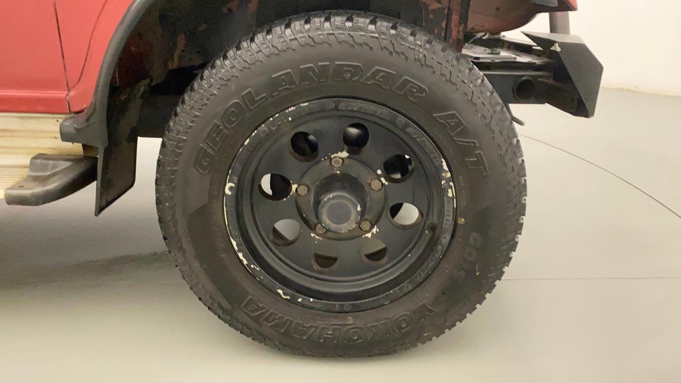 2014 Mahindra Thar CRDE 4X4 AC, Diesel, Manual, 27,874 km, Right Front Wheel