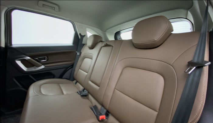 2019 Tata Harrier XZ 2.0L Kryotec, Diesel, Manual, 41,577 km, Right Side Rear Door Cabin