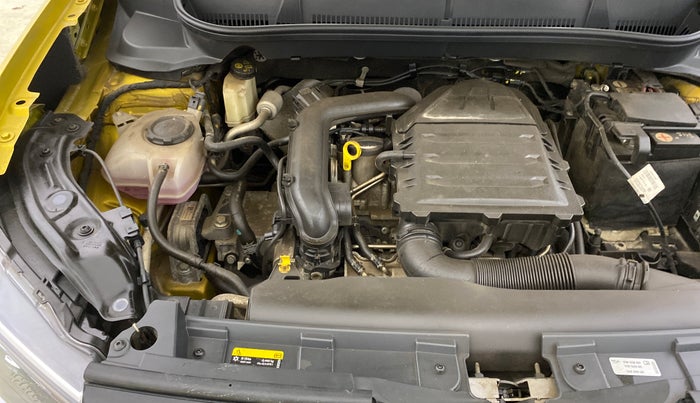 2022 Volkswagen TAIGUN TOPLINE 1.0 TSI MT, Petrol, Manual, 6,611 km, Engine View - Right